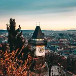 Apartment Weekends Centre - Free Parking, Pets Welcome & Walk To Old Town - - Kunsthaus