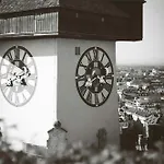 Weekends Centre - Free Parking, Pets Welcome & Walk To Old Town - - Kunsthaus Apartment *