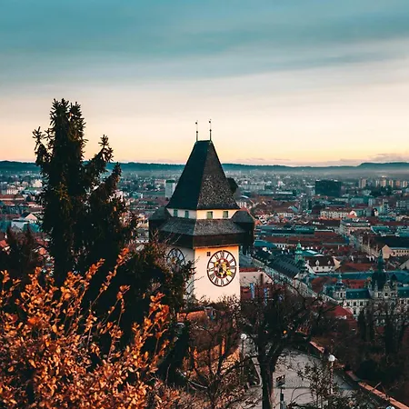 Daire Weekends Centre - Free Parking, Pets Welcome & Walk To Old Town - - Kunsthaus