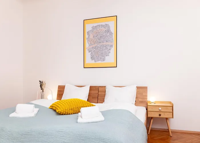 Weekends Centre - Free Parking, Pets Welcome & Walk To Old Town - - Kunsthaus * 그라츠