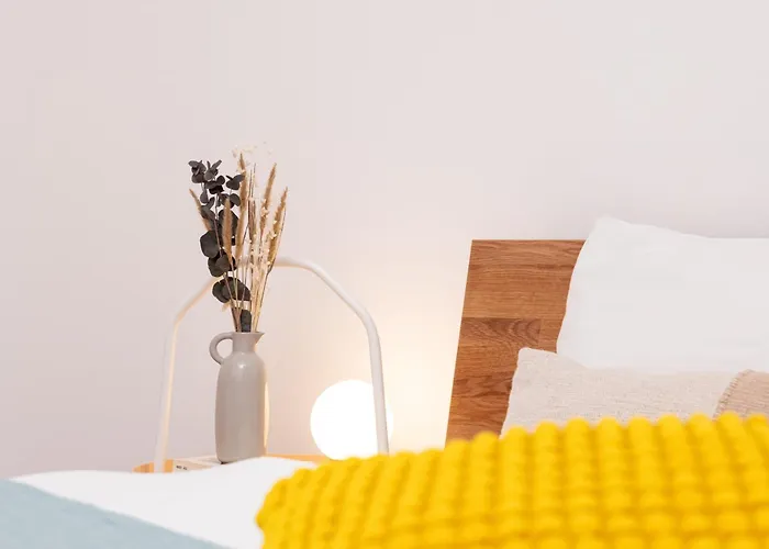 Weekends Centre - Free Parking, Pets Welcome & Walk To Old Town - - Kunsthaus Lejlighed Graz